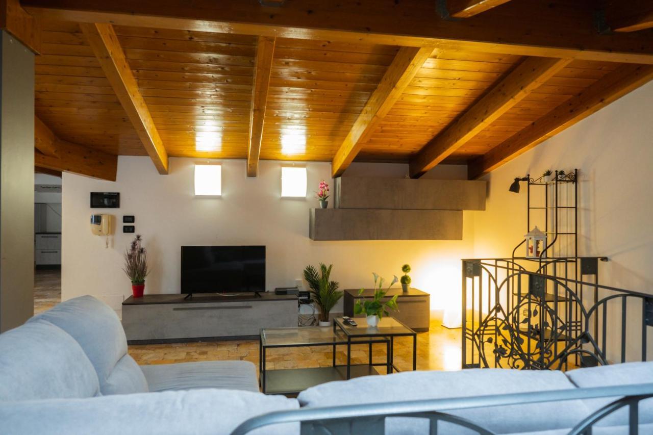 B&B Palazzo Storico Di Nicola 페스카라 외부 사진